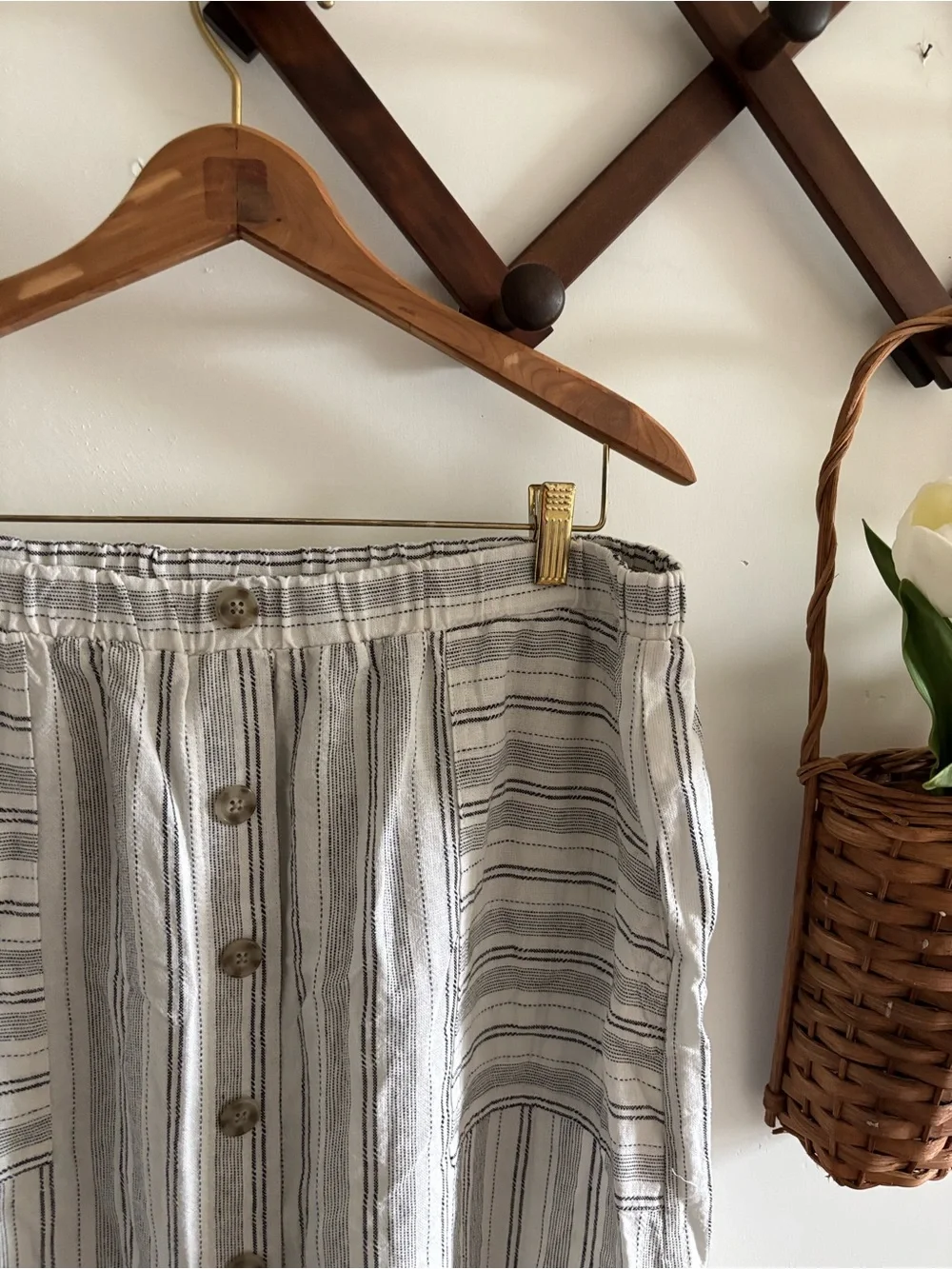Casual Button-Front Striped Midi Skirt - Neutral Stripe